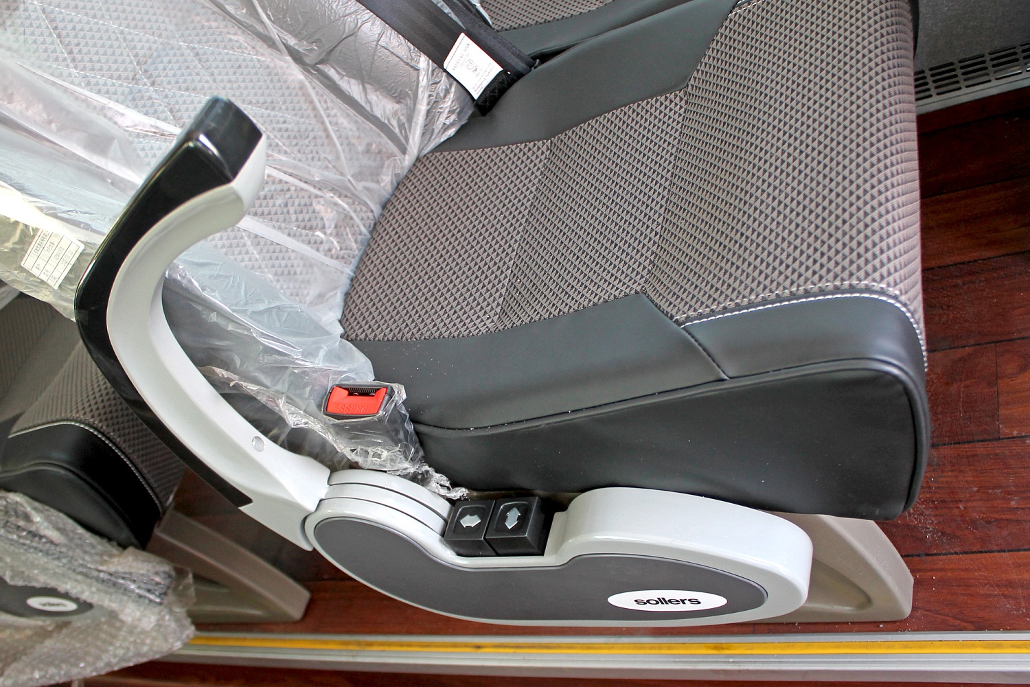 Автобус SOLLERS SA6 (9)